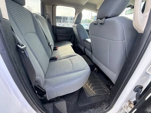 Used 2015 RAM 1500 Express AWD/4WD image 19
