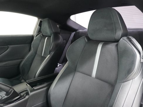 Used 2023 Toyota GR86 Premium RWD image 12