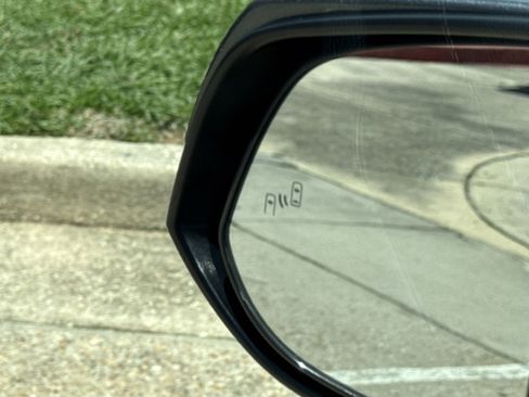 Used 2024 Toyota RAV4 XLE image 18