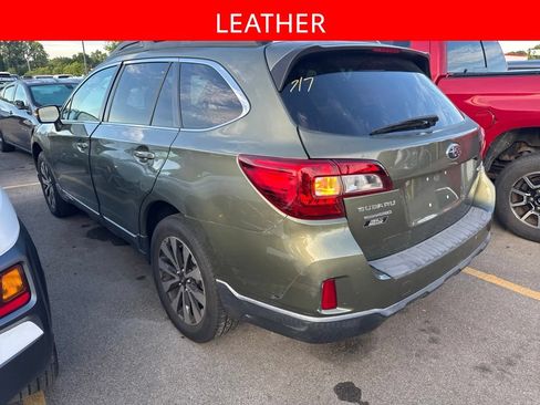 Used 2017 Subaru Outback 2.5i Limited AWD/4WD image 4
