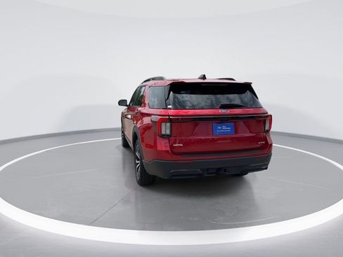 Certified 2025 Ford Explorer ST-Line AWD/4WD image 6