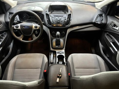 Used 2016 Ford Escape SE w/ SE Cold Weather Package FWD image 11