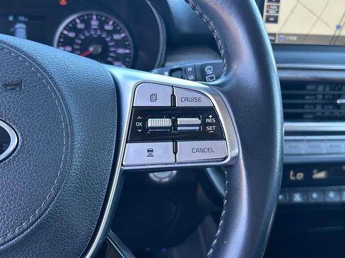 Used 2020 Kia Telluride EX w/ EX Premium Package FWD image 19