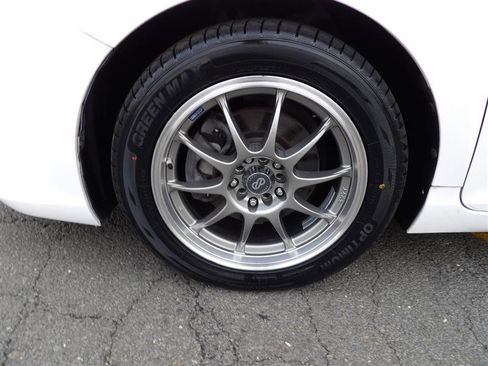 Used 2017 Toyota Camry SE image 28