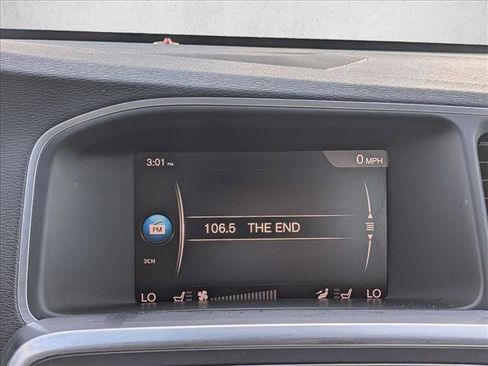 Used 2017 Volvo S60 T5 Inscription Platinum image 13