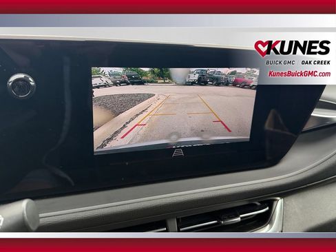 Used 2025 Buick Envista Preferred w/ Convenience I Package FWD image 26