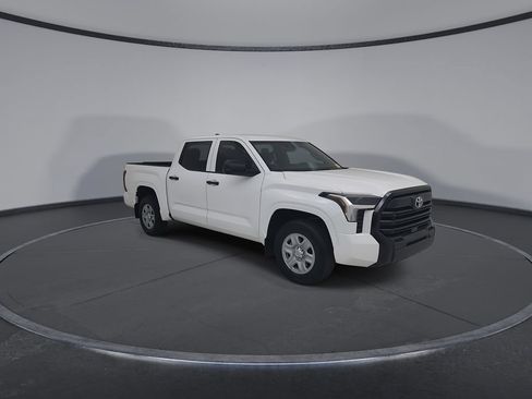 Used 2025 Toyota Tundra SR w/ SR Tow Package RWD image 3