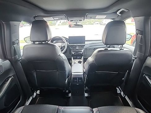 Used 2023 Ford Escape ST-Line w/ Tech Pack #1 AWD/4WD image 13