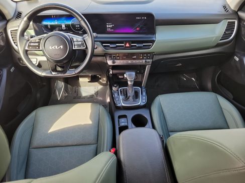 Used 2025 Kia Seltos SX w/ SX Sunroof Package AWD/4WD image 16