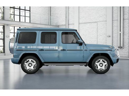 New 2026 Mercedes-Benz G 550 image 2