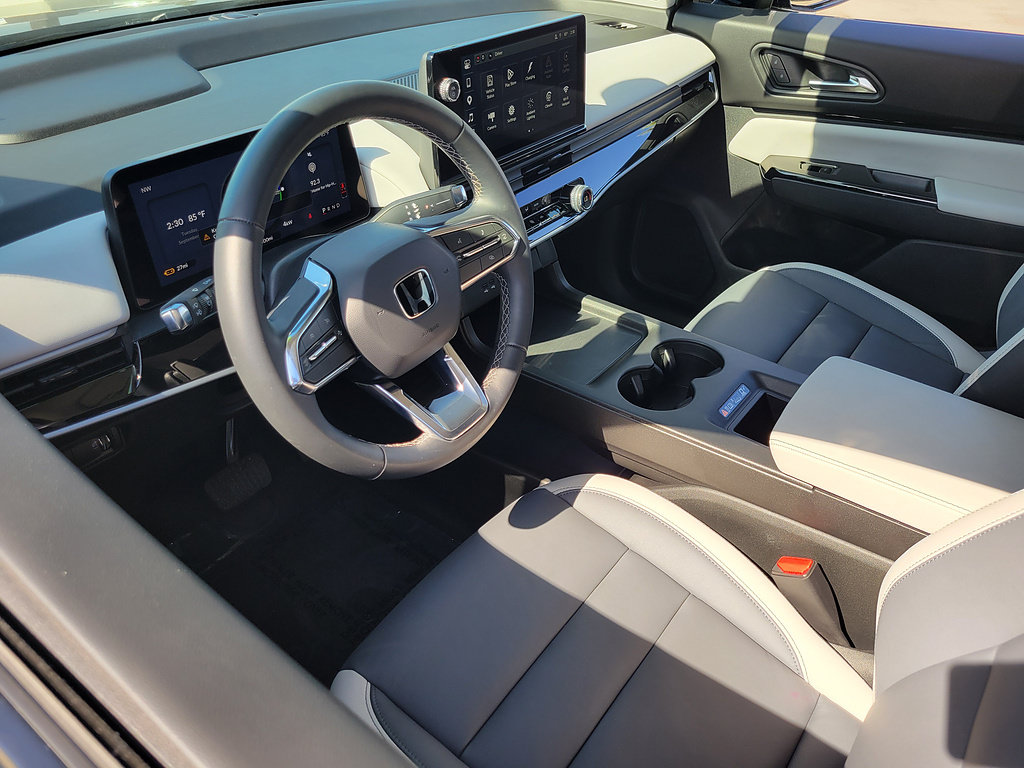 Used 2025 Honda Prologue Touring image 17