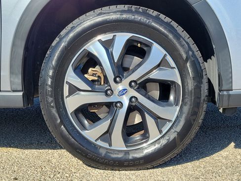 Used 2020 Subaru Outback Limited image 5