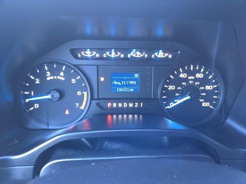 Used 2017 Ford F250 XL w/ Power Equipment Group AWD/4WD image 21