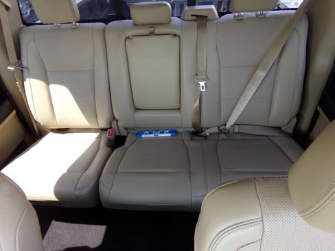 Used 2016 Ford F150 Lariat AWD/4WD image 28