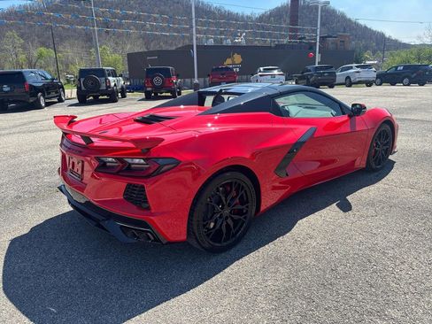 Used 2026 Chevrolet Corvette Stingray Convertible w/ Z51 Performance Package image 5