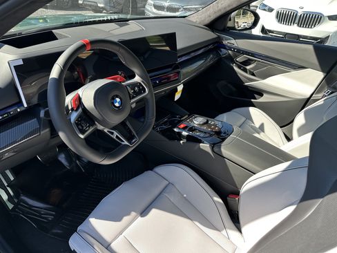 New 2026 BMW M5 w/ Carbon Package image 9