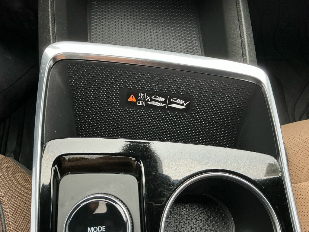 Used 2025 Chevrolet Equinox ACTIV w/ Safety and Technology Package AWD/4WD image 20