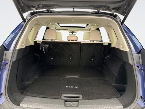 Used 2023 Nissan Rogue SL w/ SL Premium Package image 22