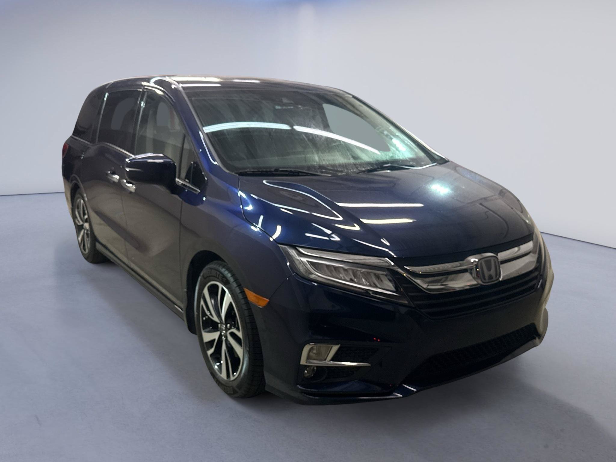 Used 2019 Honda Odyssey Elite image 1