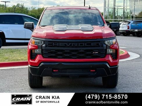 Used 2025 Chevrolet Silverado 1500 Custom Trail Boss AWD/4WD image 2