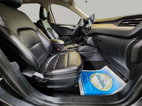 Used 2020 Ford Escape SEL image 26