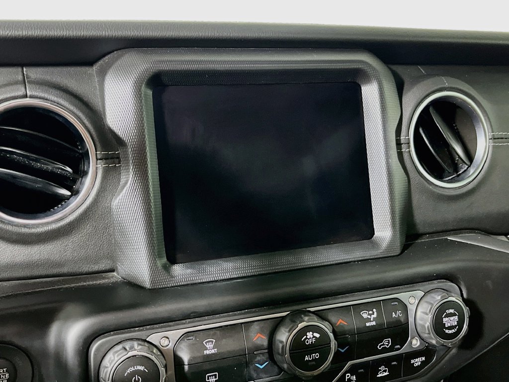 Used 2023 Jeep Wrangler Unlimited Sahara w/ Safety Group AWD/4WD image 23
