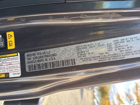 Used 2024 Jeep Wrangler Sahara image 32