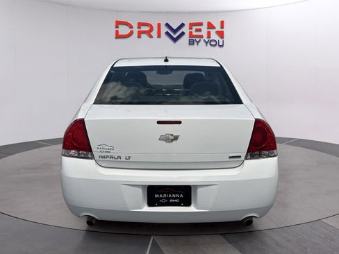 Used 2015 Chevrolet Impala LT w/ LT Sunroof Package FWD image 4