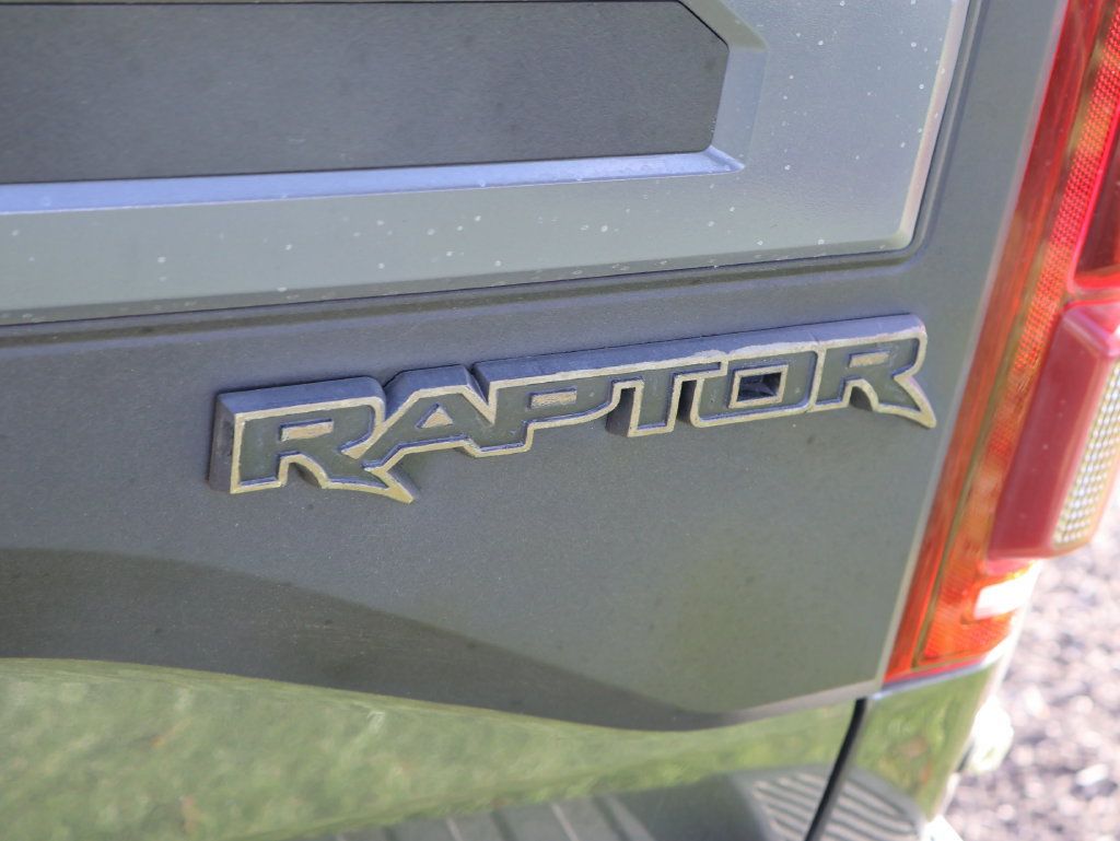 Used 2017 Ford F150 Raptor w/ Equipment Group 802A Luxury AWD/4WD image 16