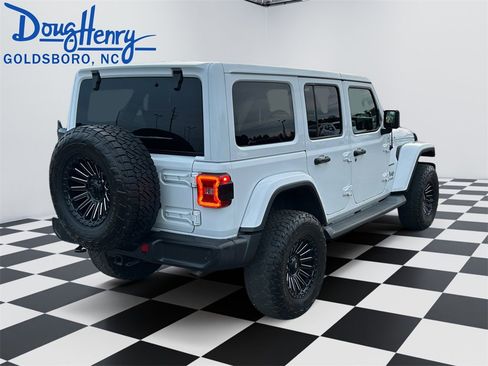 Used 2021 Jeep Wrangler Unlimited Sahara image 5