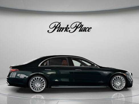 New 2026 Mercedes-Benz S 63 AMG S image 27