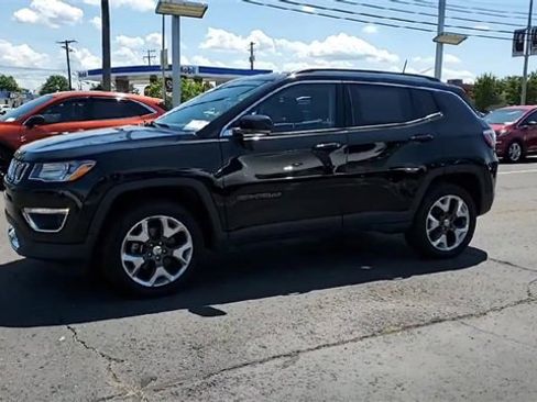 Used 2021 Jeep Compass Limited image 4