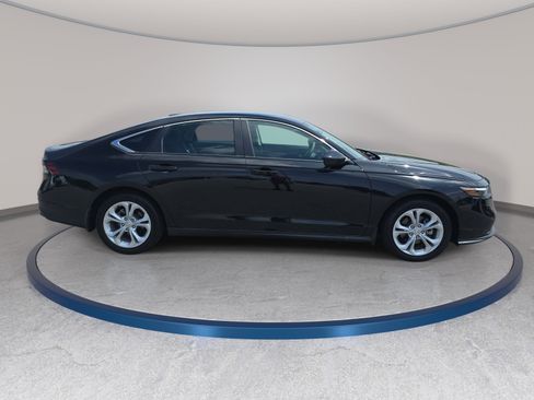 Used 2024 Honda Accord LX image 4