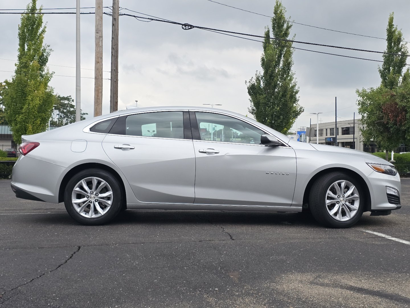 Used 2022 Chevrolet Malibu LT FWD image 21
