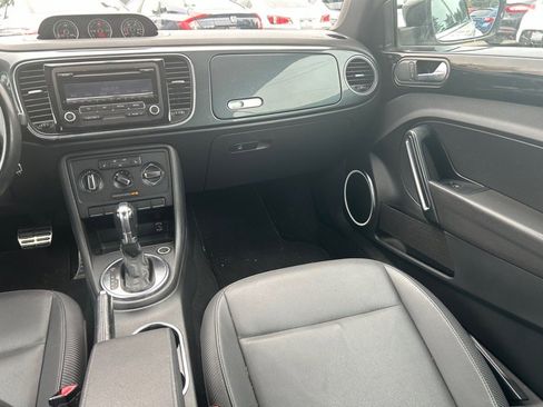 Used 2014 Volkswagen Beetle R-Line image 13