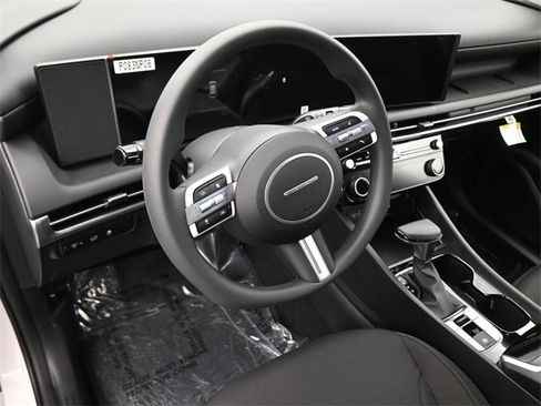 New 2026 Hyundai Tucson SEL image 15