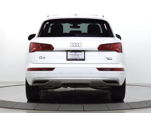 Used 2018 Audi Q5 2.0T Premium Plus w/ Premium Plus Package AWD/4WD image 6