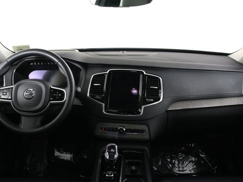 Certified 2023 Volvo XC90 T8 Ultimate image 7