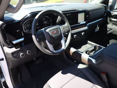New 2026 GMC Sierra 3500 SLT w/ SLT Convenience Package AWD/4WD image 12