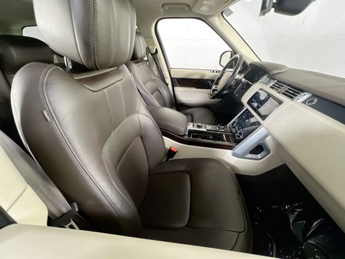 Used 2020 Land Rover Range Rover HSE image 27