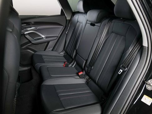 New 2025 Audi Q5 Premium Plus image 11