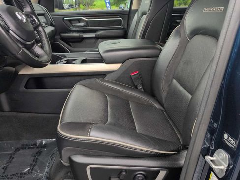 Used 2021 RAM 1500 Laramie AWD/4WD image 16