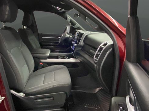 Certified 2025 RAM 1500 Big Horn AWD/4WD image 27