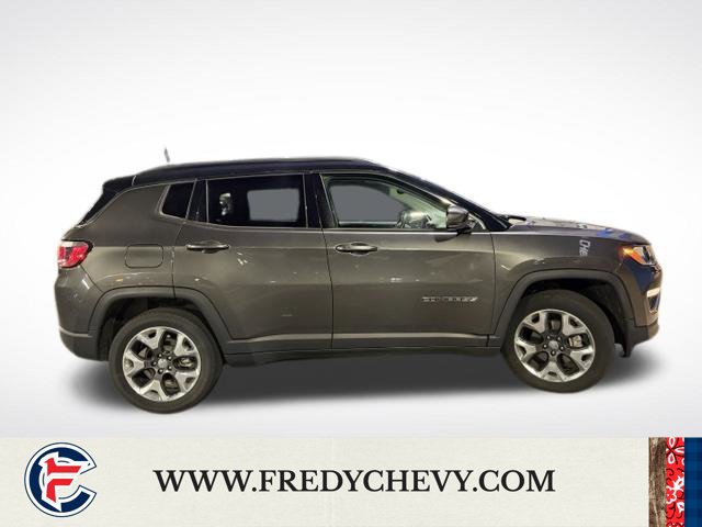 Used 2019 Jeep Compass Limited AWD/4WD image 4