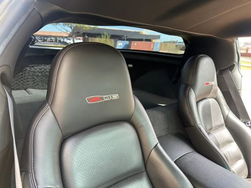 Used 2006 Chevrolet Corvette Z06 w/ Preferred Equipment Group image 28