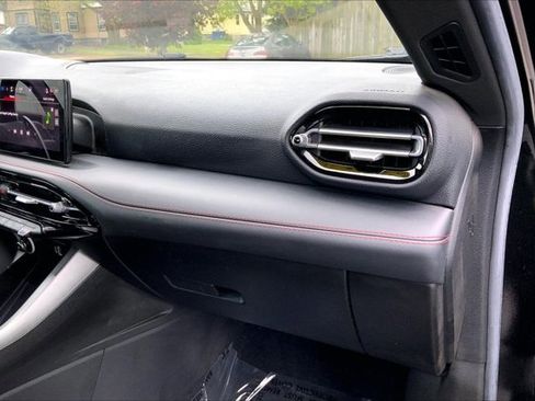 Used 2024 Dodge Hornet R/T w/ R/T Blacktop Package AWD/4WD image 16