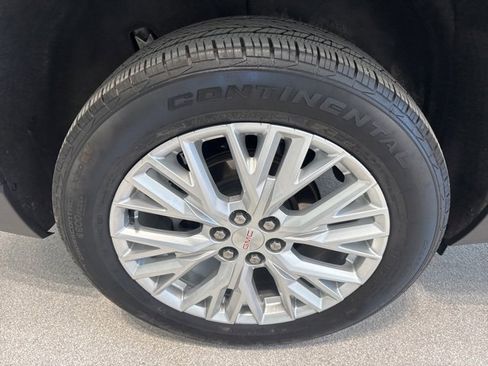 Certified 2024 GMC Acadia Elevation image 8