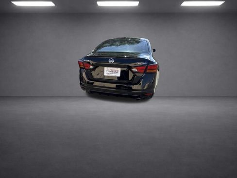 Used 2020 Nissan Altima 2.5 Platinum FWD image 10