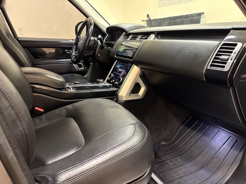 Used 2019 Land Rover Range Rover HSE AWD/4WD image 32