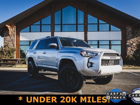 Used 2023 Toyota 4Runner SR5 Premium image 1